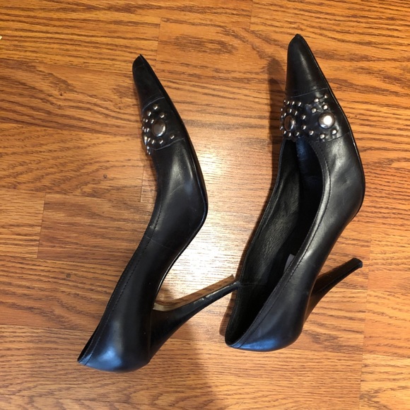 Black Steve Madden Heels - Picture 2 of 4